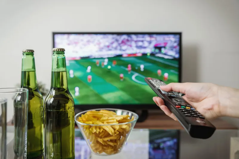 Couch Cash Traps: Why Betting From Your Sofa Hits Different (and Hurts More)